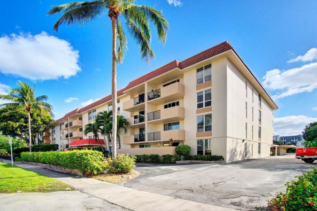 1000 Spanish River Road, Unit 3k, Boca Raton, FL 33432 Photo