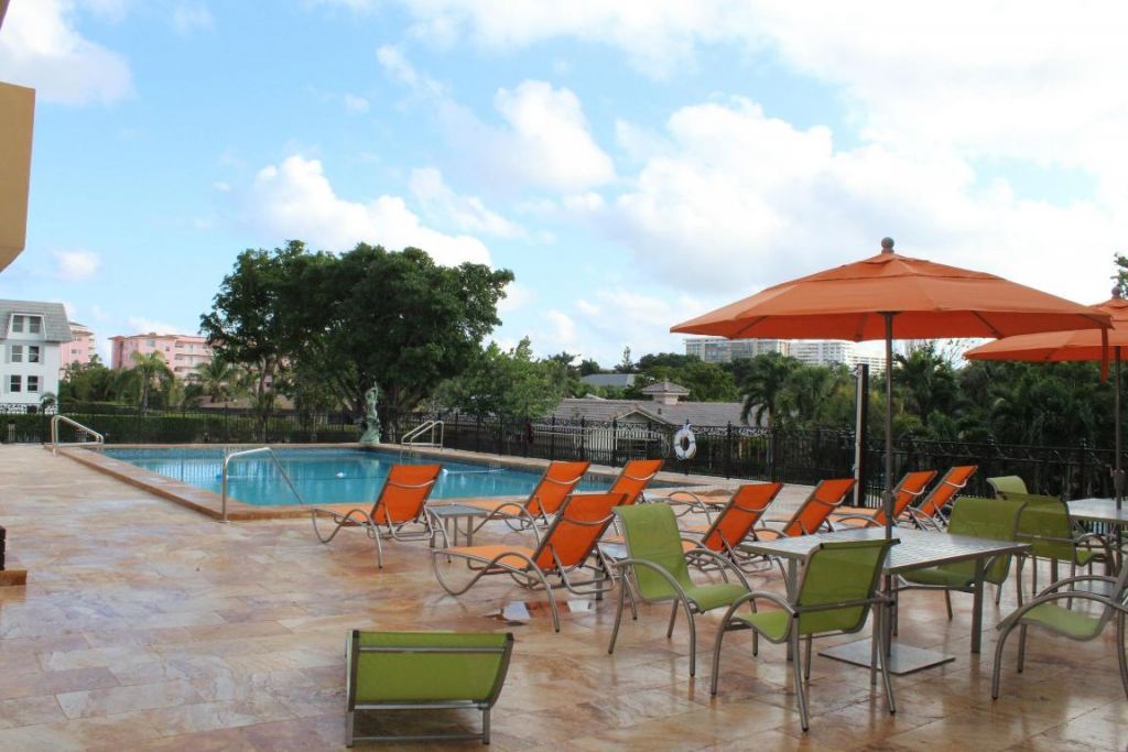 1000 Spanish River Road, Unit 3k, Boca Raton, FL 33432 Photo