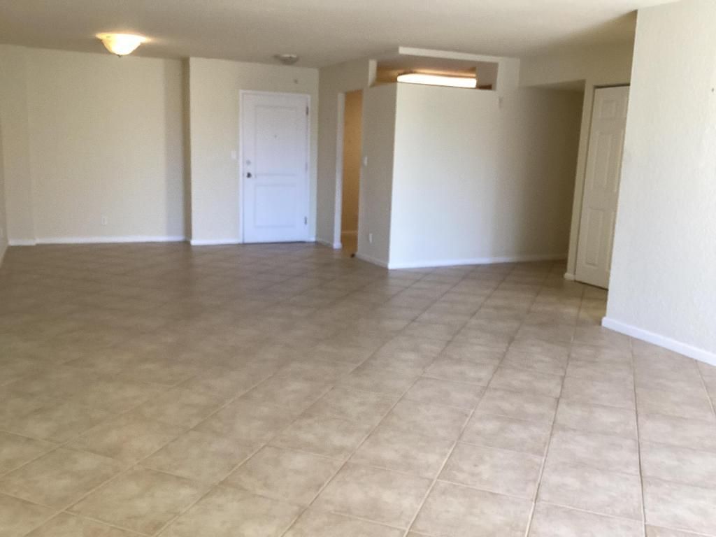 1000 Spanish River Road, Unit 3k, Boca Raton, FL 33432 Photo