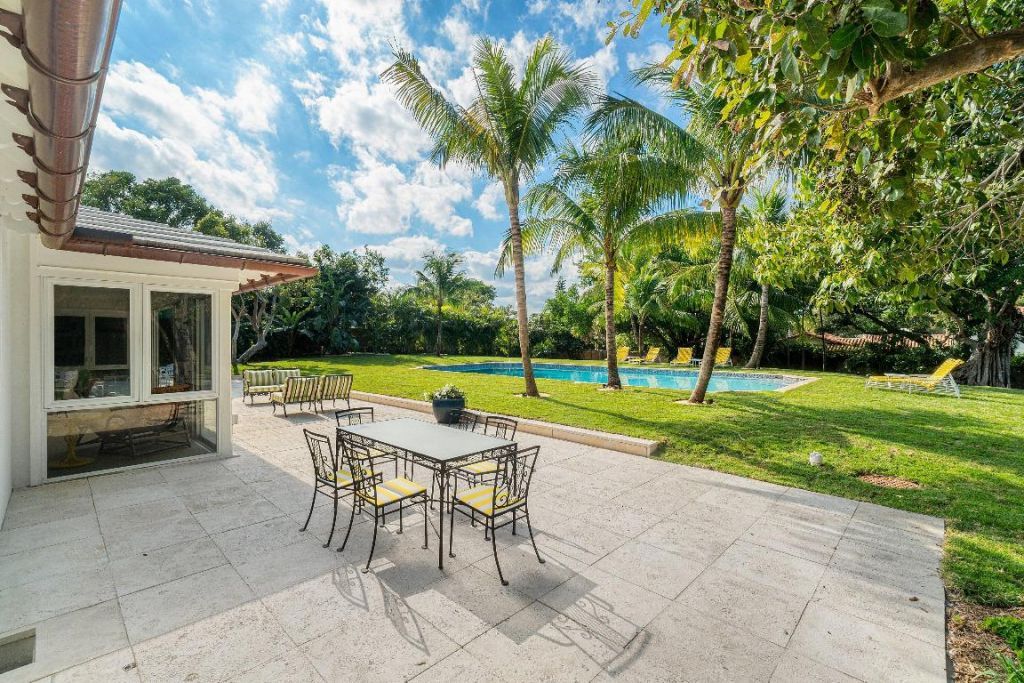 1008 N Ocean Boulevard, Gulf Stream, FL 33483 Photo
