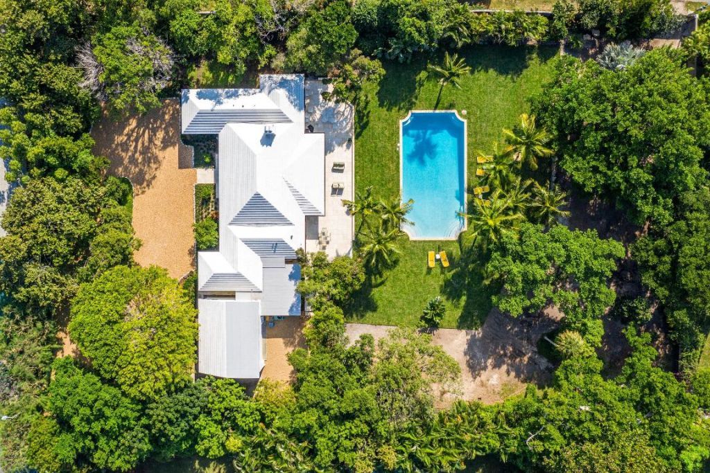 1008 N Ocean Boulevard, Gulf Stream, FL 33483 Photo