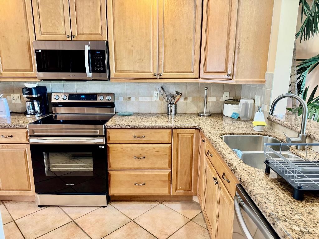 505 Prestwick Circle, Palm Beach Gardens, FL 33418 Photo