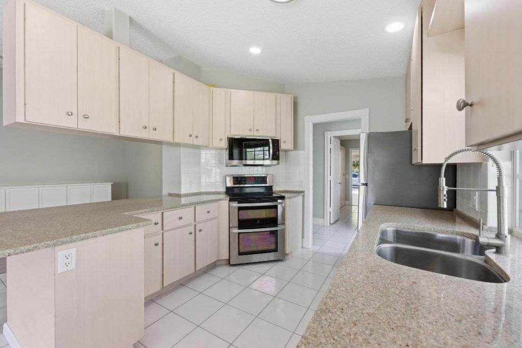 1624 SW Waterfall Boulevard, Palm City, FL 34990 Photo