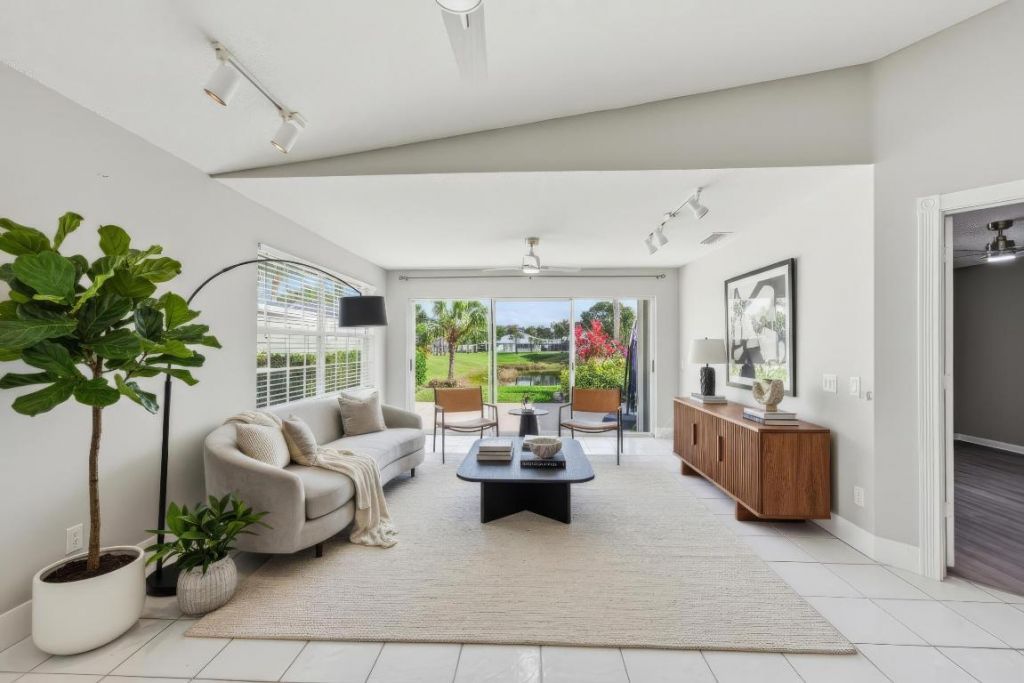 1624 SW Waterfall Boulevard, Palm City, FL 34990 Photo