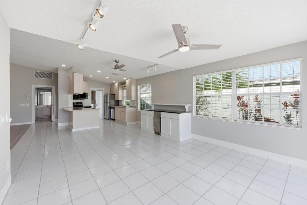 1624 SW Waterfall Boulevard, Palm City, FL 34990 Photo