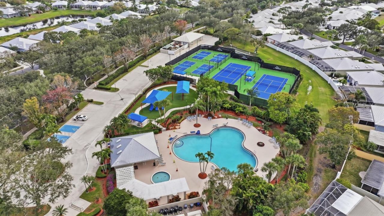 1624 SW Waterfall Boulevard, Palm City, FL 34990 Photo