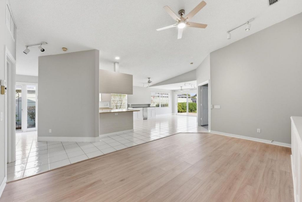 1624 SW Waterfall Boulevard, Palm City, FL 34990 Photo