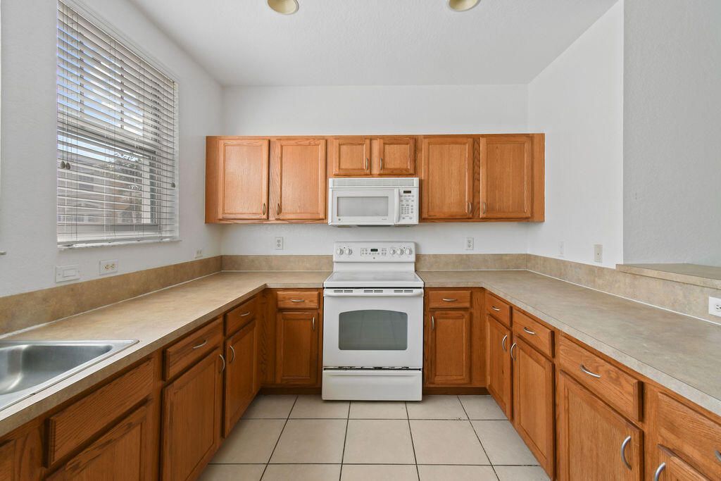 433 Amador Lane, Unit 5, West Palm Beach, FL 33401 Photo