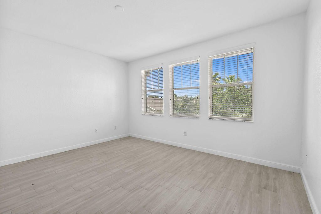 433 Amador Lane, Unit 5, West Palm Beach, FL 33401 Photo