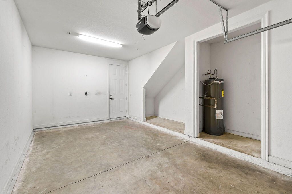 433 Amador Lane, Unit 5, West Palm Beach, FL 33401 Photo