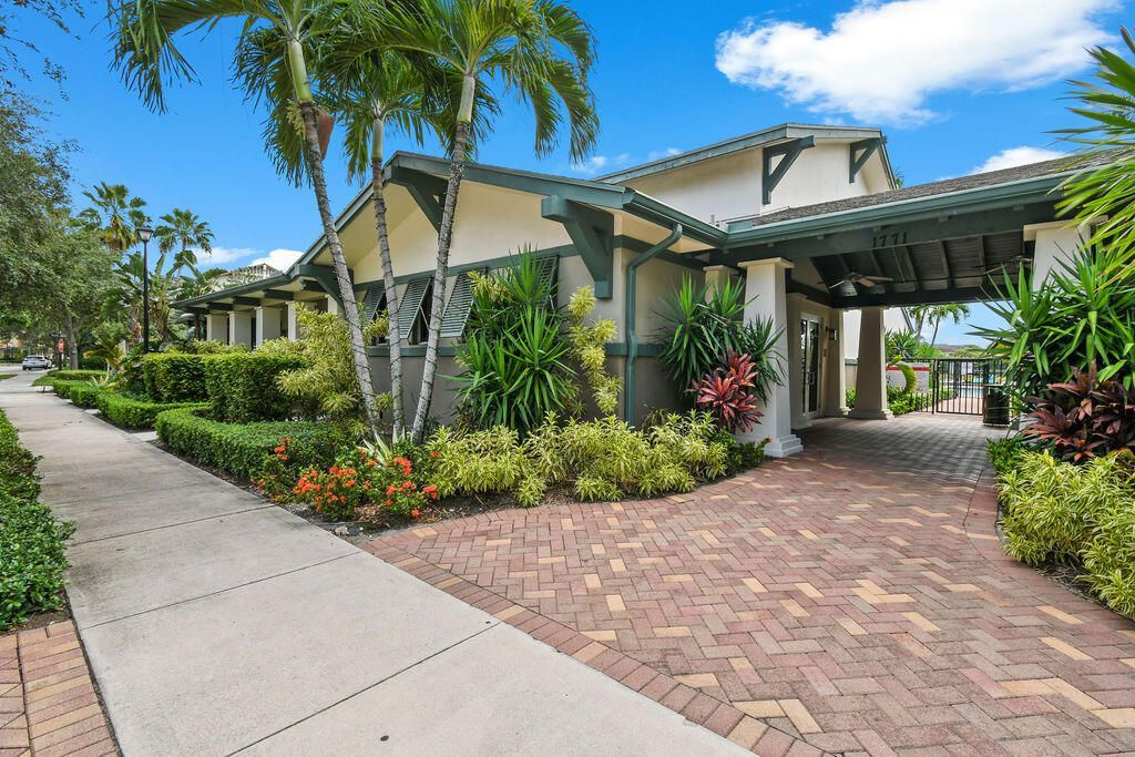 433 Amador Lane, Unit 5, West Palm Beach, FL 33401 Photo