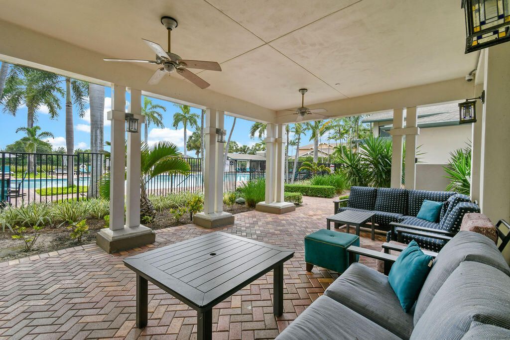 433 Amador Lane, Unit 5, West Palm Beach, FL 33401 Photo