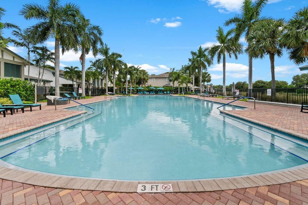 433 Amador Lane, Unit 5, West Palm Beach, FL 33401 Photo