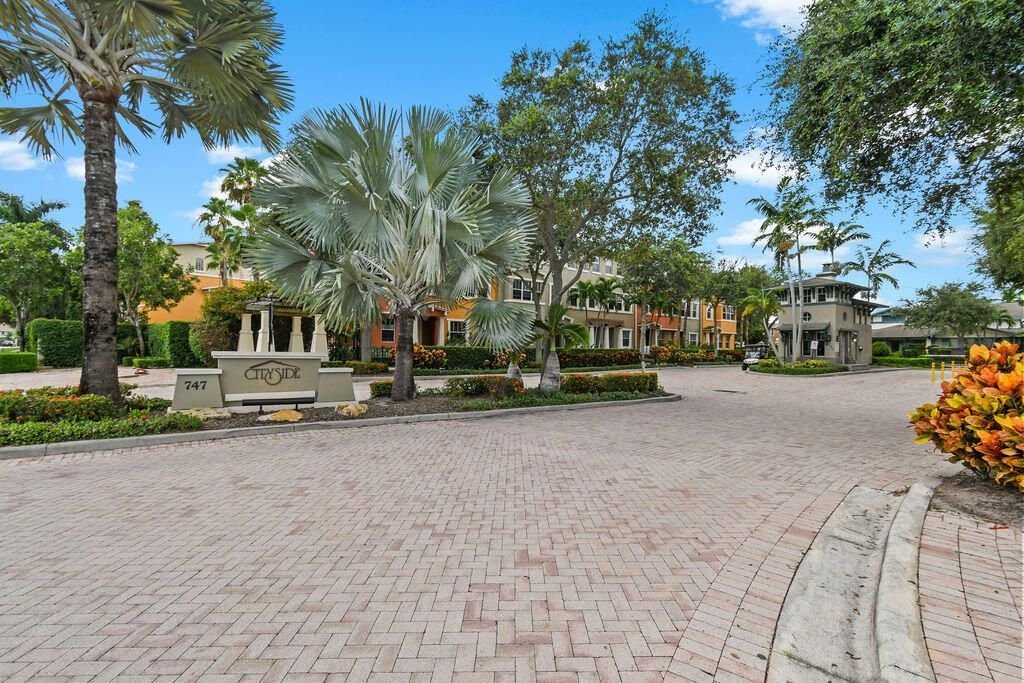 433 Amador Lane, Unit 5, West Palm Beach, FL 33401 Photo