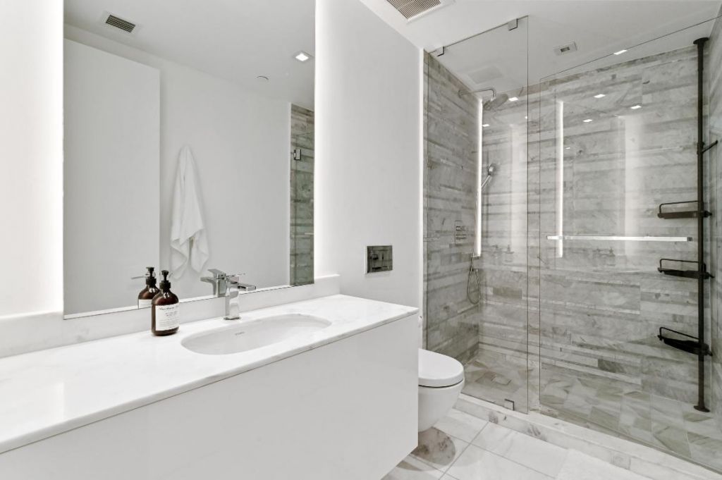 10203 Collins Avenue, Unit 305, Bal Harbour, FL 33154 Photo