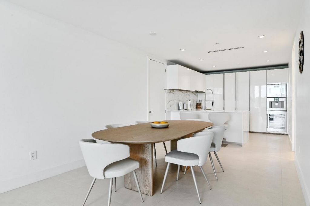 10203 Collins Avenue, Unit 305, Bal Harbour, FL 33154 Photo