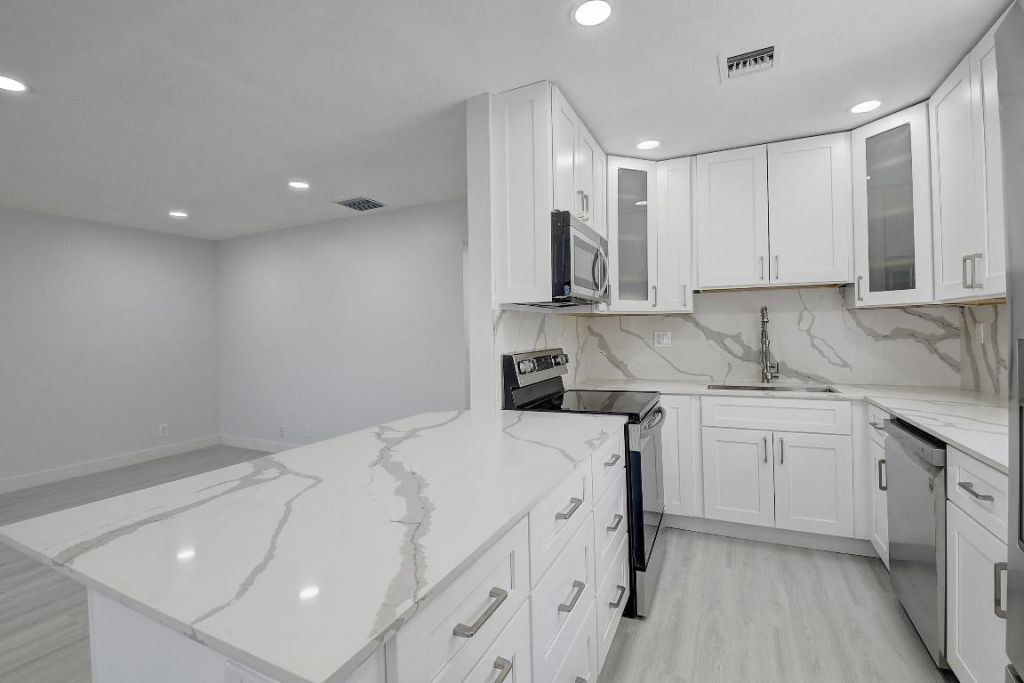 318 Monaco G Boulevard, Unit G, Delray Beach, FL 33446 Photo