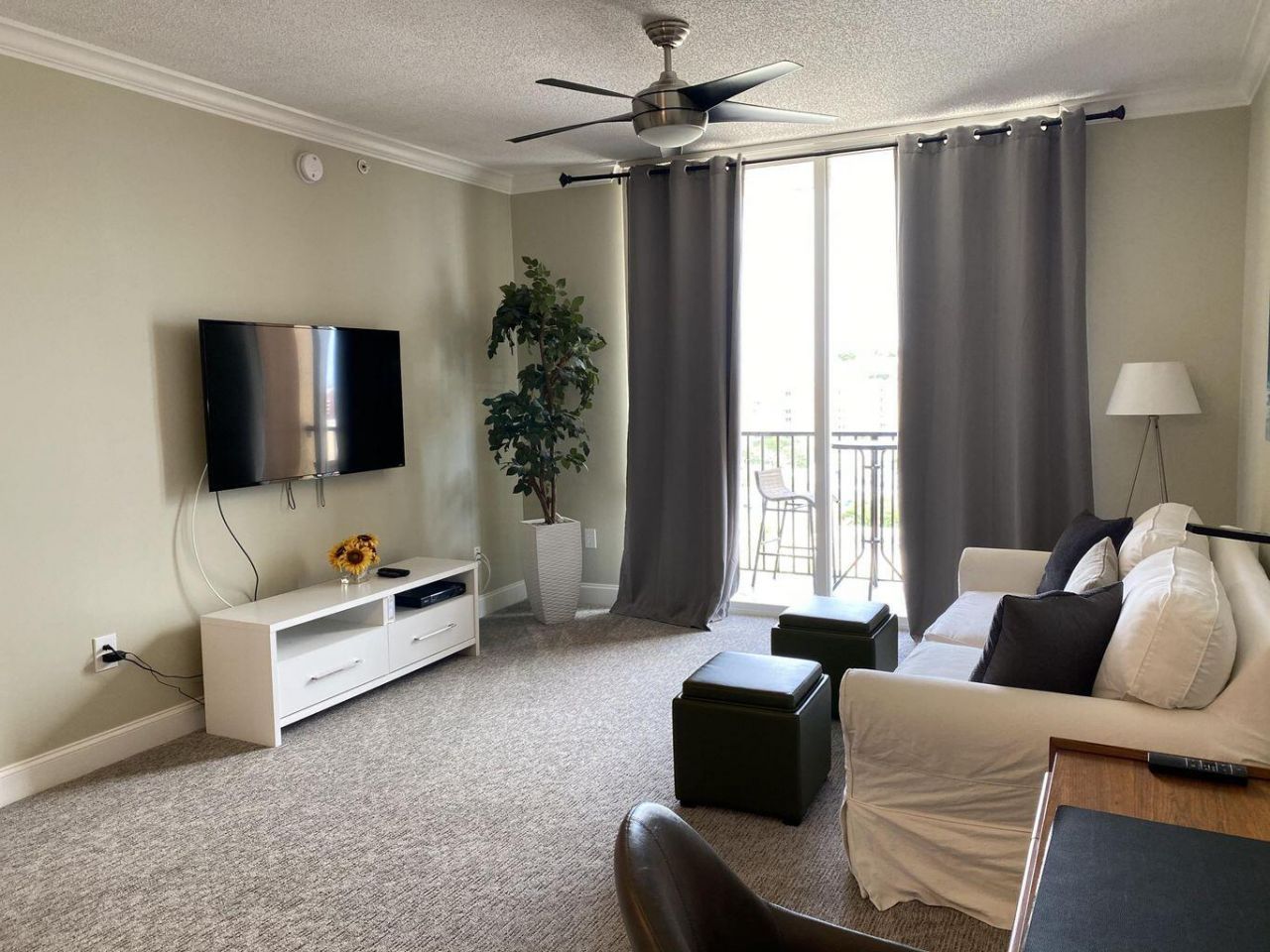 651 Okeechobee Boulevard, Unit 1108, West Palm Beach, FL 33401 Photo