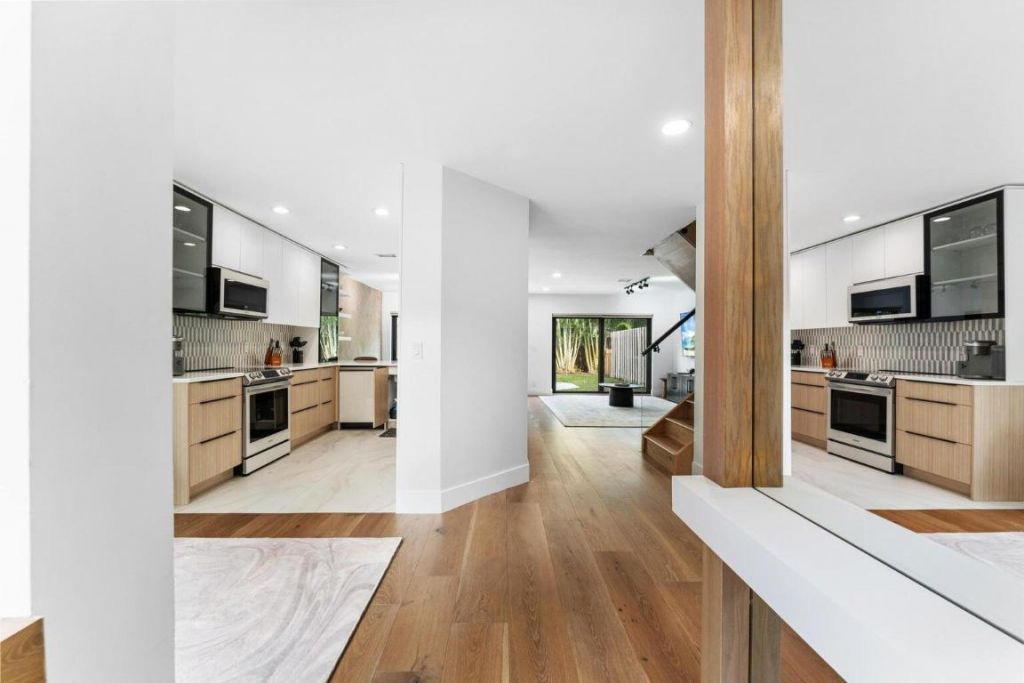 541 N N Ocean Boulevard E, Unit 5610, Boca Raton, FL 33432 Photo