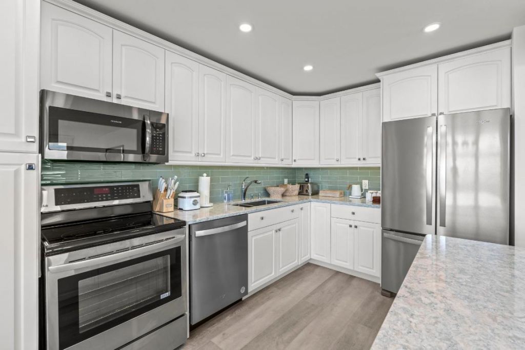 5440 N Ocean Drive, Unit 306, Singer Island, FL 33404 Photo