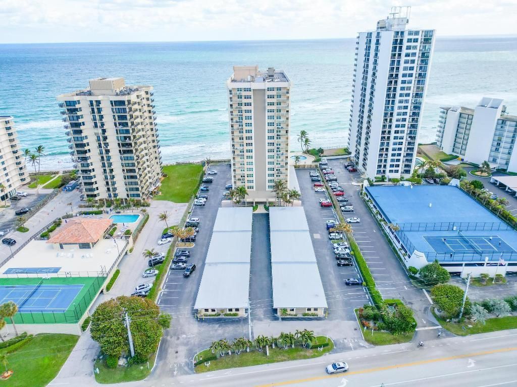 5440 N Ocean Drive, Unit 306, Singer Island, FL 33404 Photo