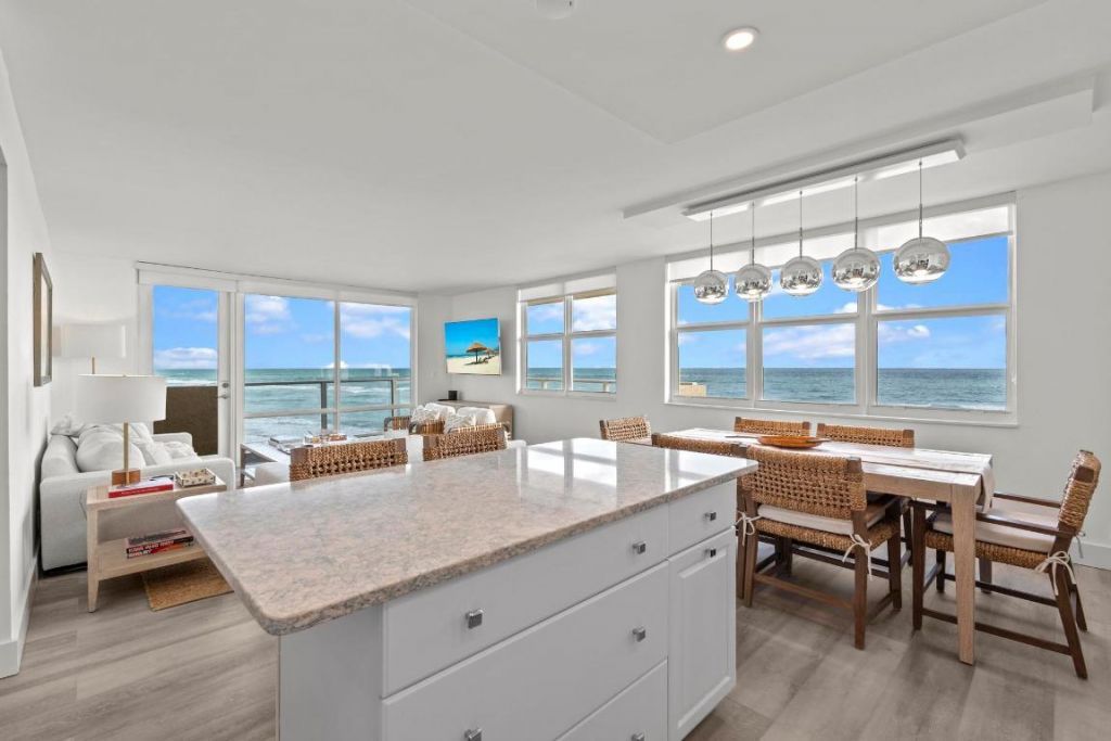 5440 N Ocean Drive, Unit 306, Singer Island, FL 33404 Photo