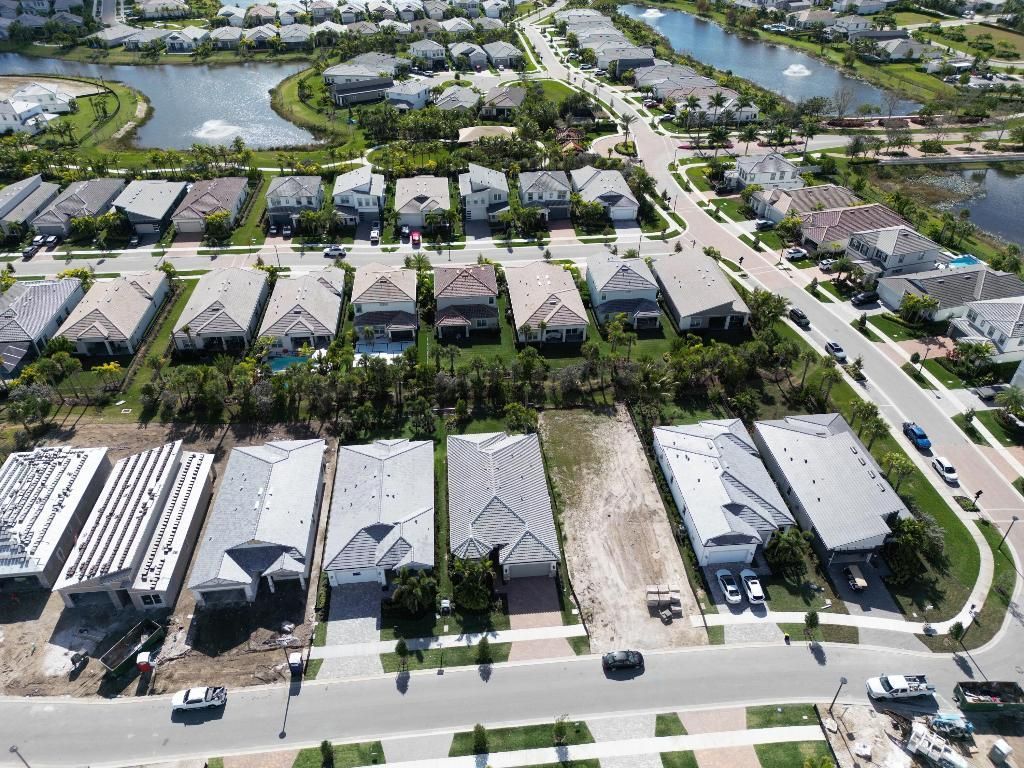 10717 Northbrook Circle, Palm Beach Gardens, FL 33412 Photo