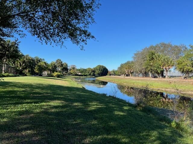 13676 Folkestone Court, Wellington, FL 33414 Photo