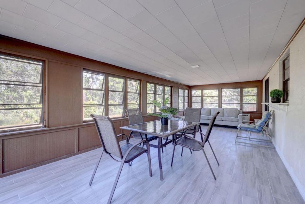 543 SE Greenway Terrace, Port Saint Lucie, FL 34983 Photo