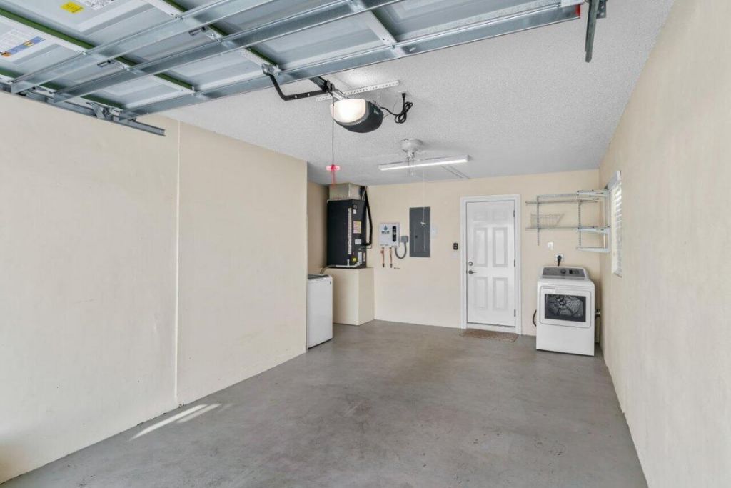 2096 SW 13th Terrace, Boynton Beach, FL 33426 Photo