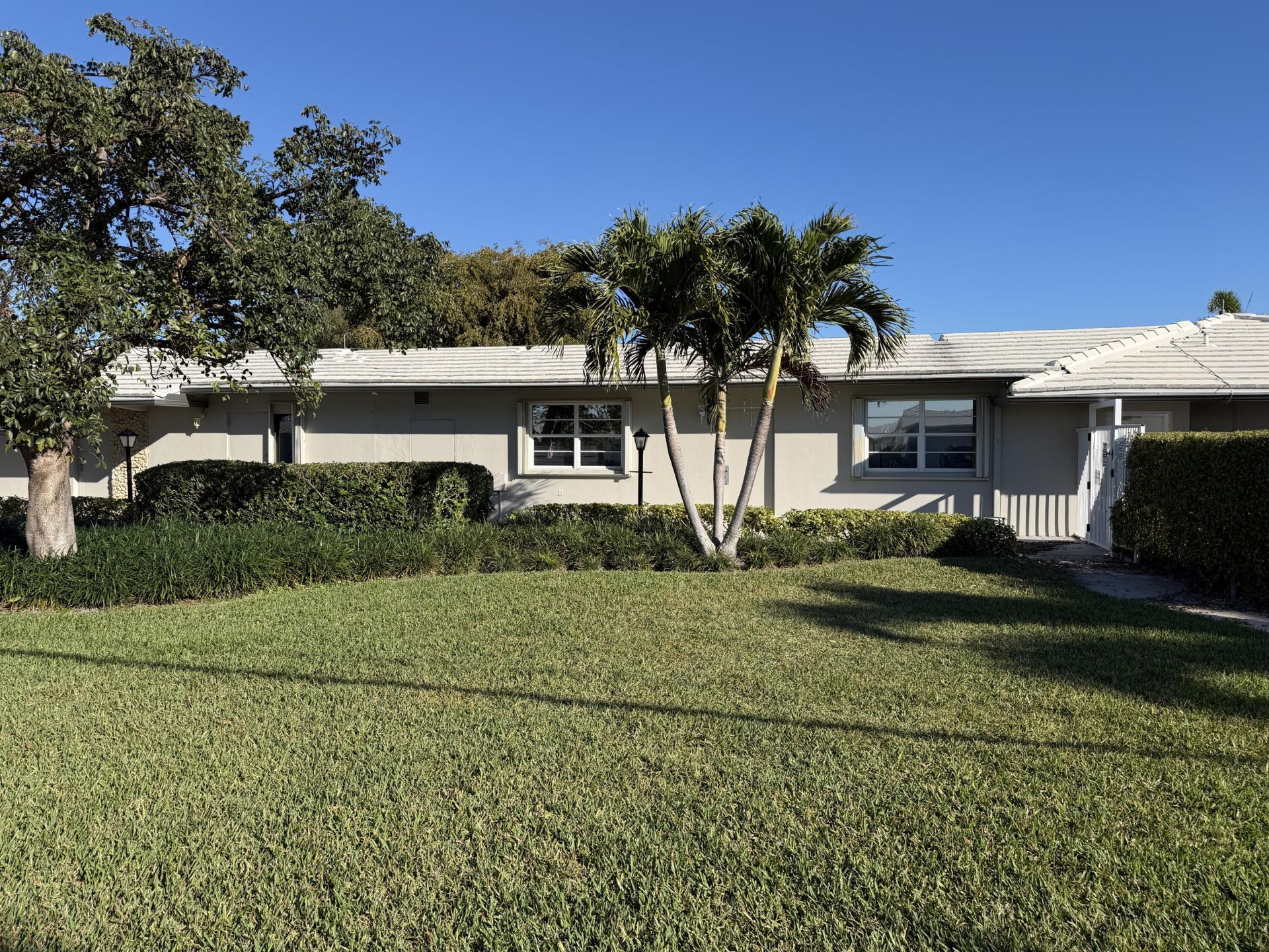 1113 Lake Terrace, Unit 205, Boynton Beach, FL 33426 Photo