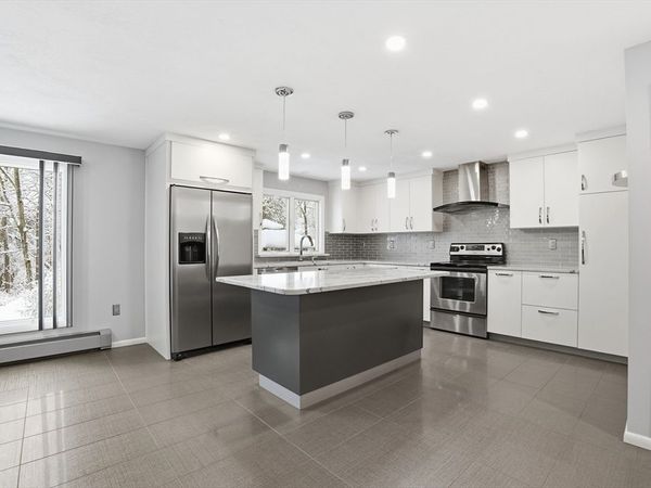 6 Cross, Seekonk, MA 02769