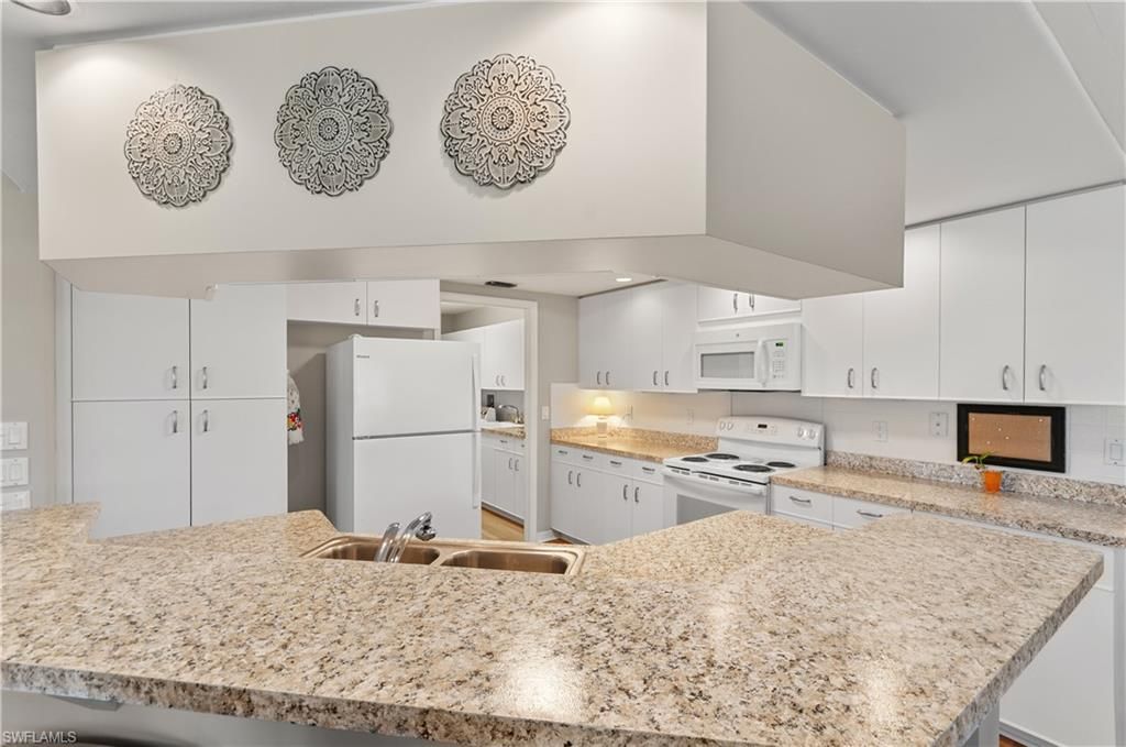 13201 Bridgeford Ave, Bonita Springs, FL 34135 Photo