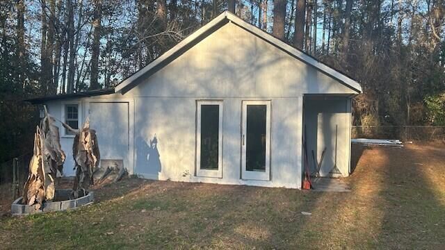 210 Quaker Road Photo 9