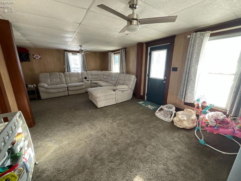 246 Spring Street, Clyde, OH 43410 Photo 9