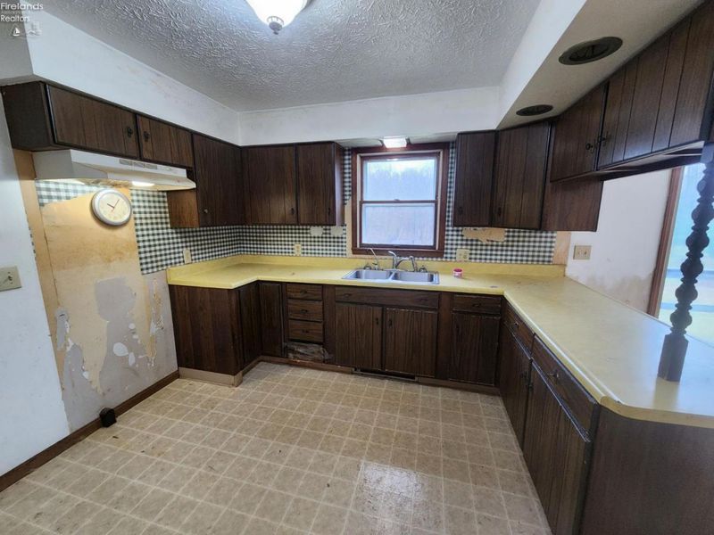 4005 Egypt Road, Willard, OH 44890 Photo 9