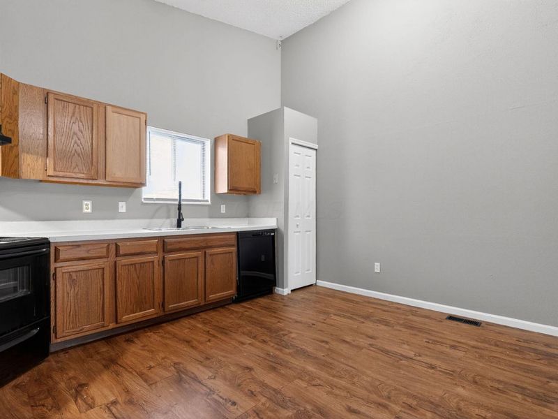 1640 Butterfly Court, Columbus, OH 43223 Photo 13