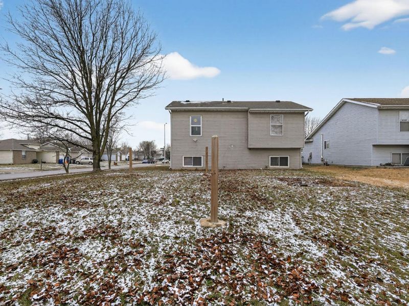 1640 Butterfly Court, Columbus, OH 43223 Photo 2