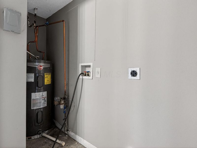 1640 Butterfly Court, Columbus, OH 43223 Photo 24