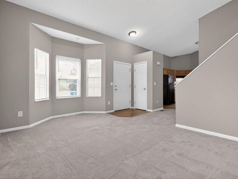 1640 Butterfly Court, Columbus, OH 43223 Photo 4