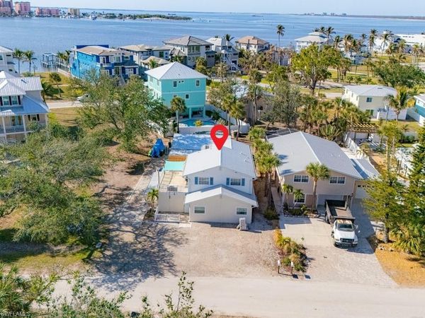 841/843 South ST , FORT MYERS BEACH, FL 33931