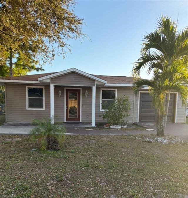 3758 Minnesota Dr E, Fort Myers, FL 33916 Photo