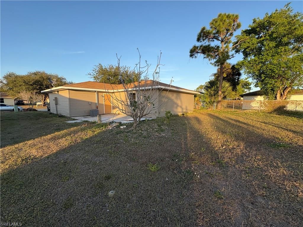 3758 Minnesota Dr E, Fort Myers, FL 33916 Photo