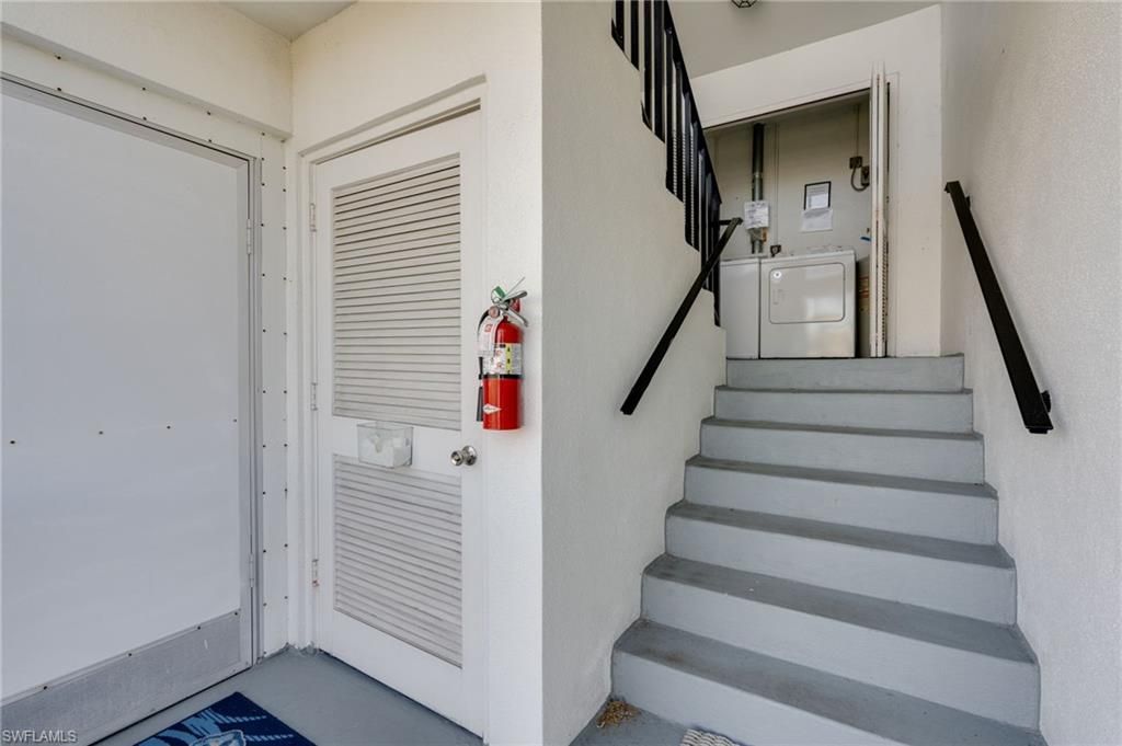 1505 Myerlee Country Club Blvd, Unit 2V, Fort Myers, FL 33919 Photo