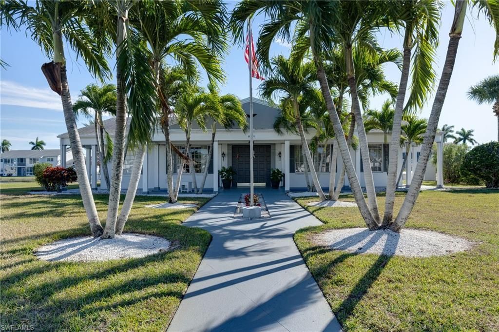1505 Myerlee Country Club Blvd, Unit 2V, Fort Myers, FL 33919 Photo