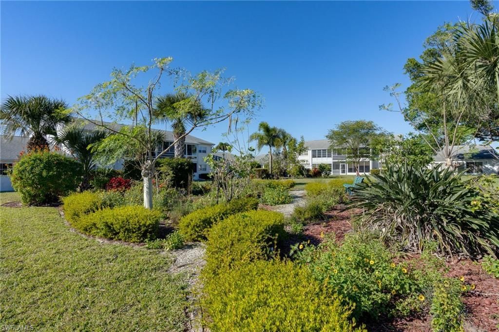 1505 Myerlee Country Club Blvd, Unit 2V, Fort Myers, FL 33919 Photo