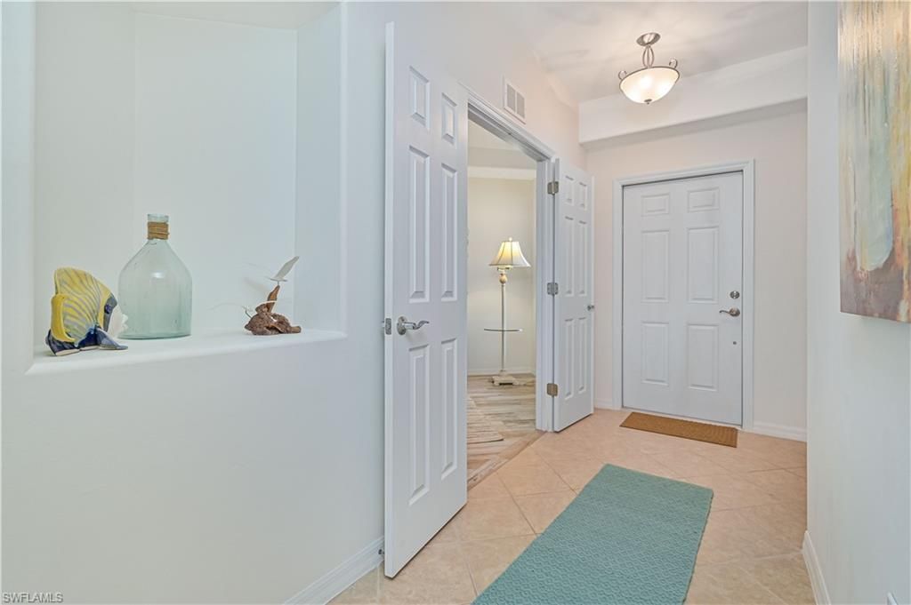 11660 Navarro Way, Unit 1207, Fort Myers, FL 33908 Photo