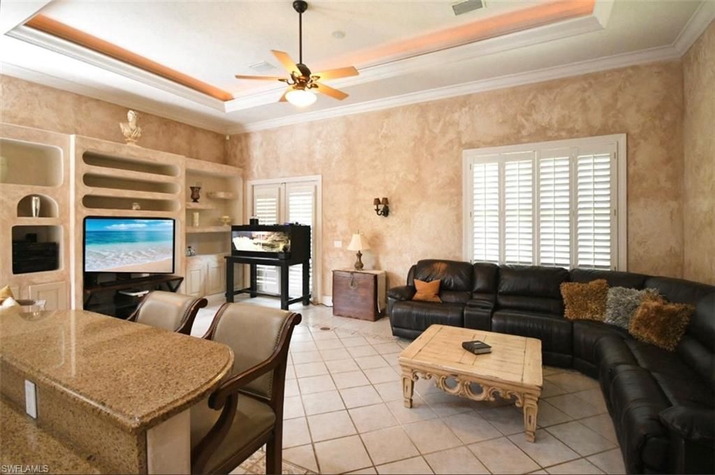 1829 Piccadilly Cir, Cape Coral, FL 33991 Photo