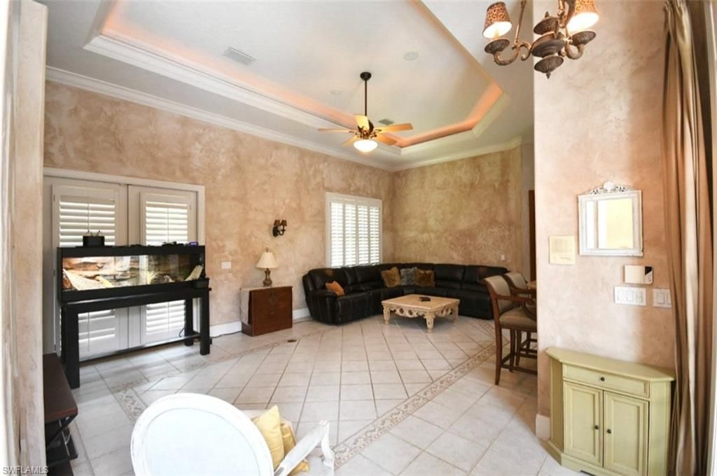 1829 Piccadilly Cir, Cape Coral, FL 33991 Photo