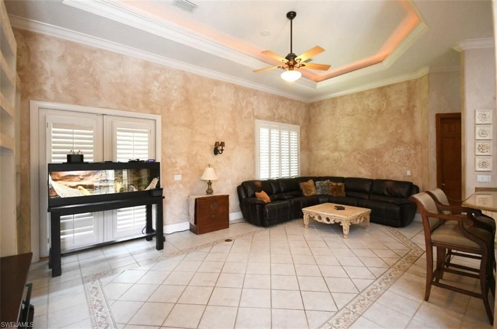 1829 Piccadilly Cir, Cape Coral, FL 33991 Photo